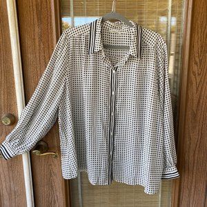 Max Studio button-up blouse. Size 3X